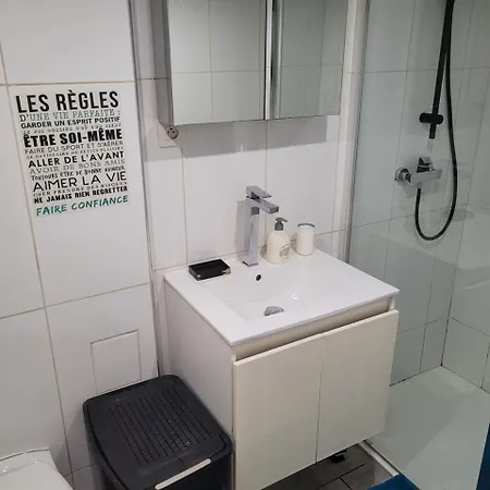 Joli Rez De Jardin La Seyne-sur-Mer