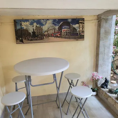 Joli Rez De Jardin لا سين سور مير