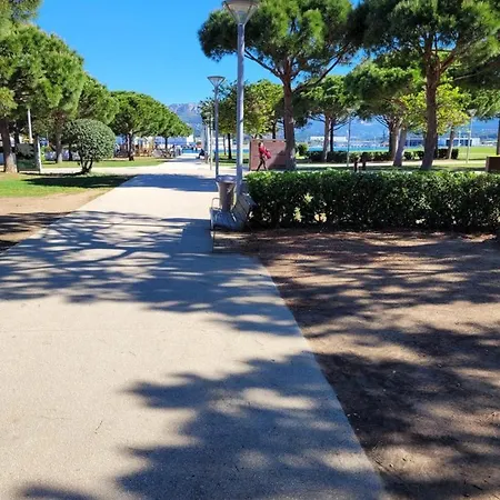 Joli Rez De Jardin Apartman La Seyne-sur-Mer