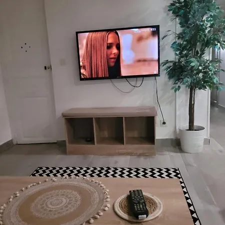 شقة Joli Rez De Jardin لا سين سور مير