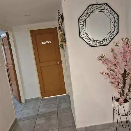 Joli Rez De Jardin شقة *