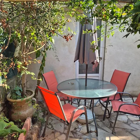 Apartment Joli Rez De Jardin *